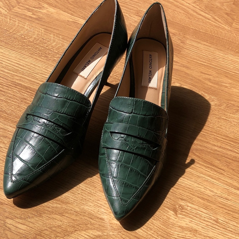 ANTONIO MELANI Dark Green Croc-Embossed Pointed Loafers